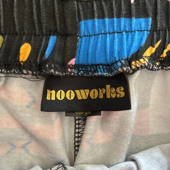 Nooworks Multicolor Magic Graphic Print joggers by Lisa Congdon. Size Large. - Picture 9 of 10